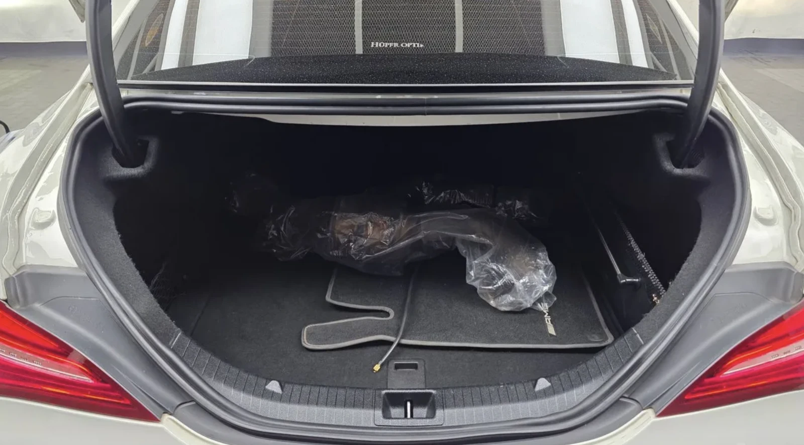 Mercedes-Benz CLA 45 AMG ПОДГРЕВ / ПЕРА / ПАНОРАМА , снимка 17 - Автомобили и джипове - 55326584