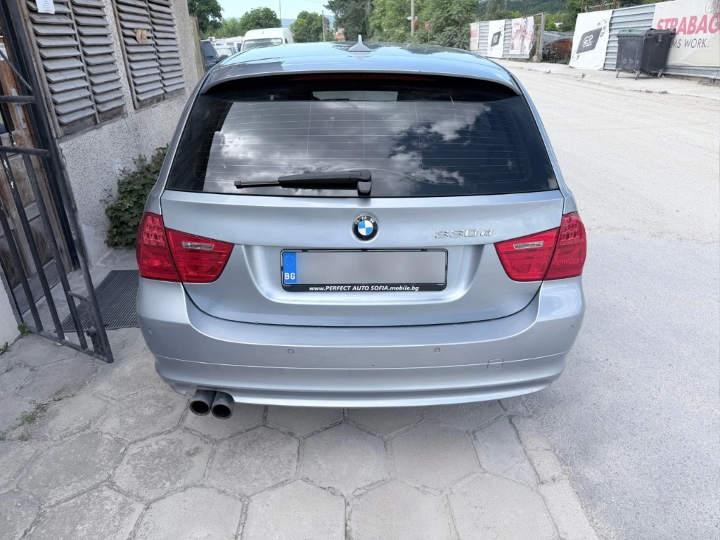 BMW 330 d xDrive, снимка 5 - Автомобили и джипове - 55413356