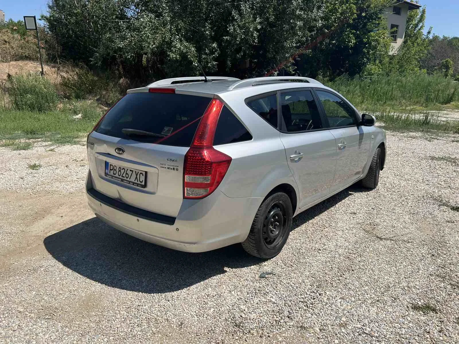 Kia Ceed 1.6 Crdi Facelift, снимка 3 - Автомобили и джипове - 55666573