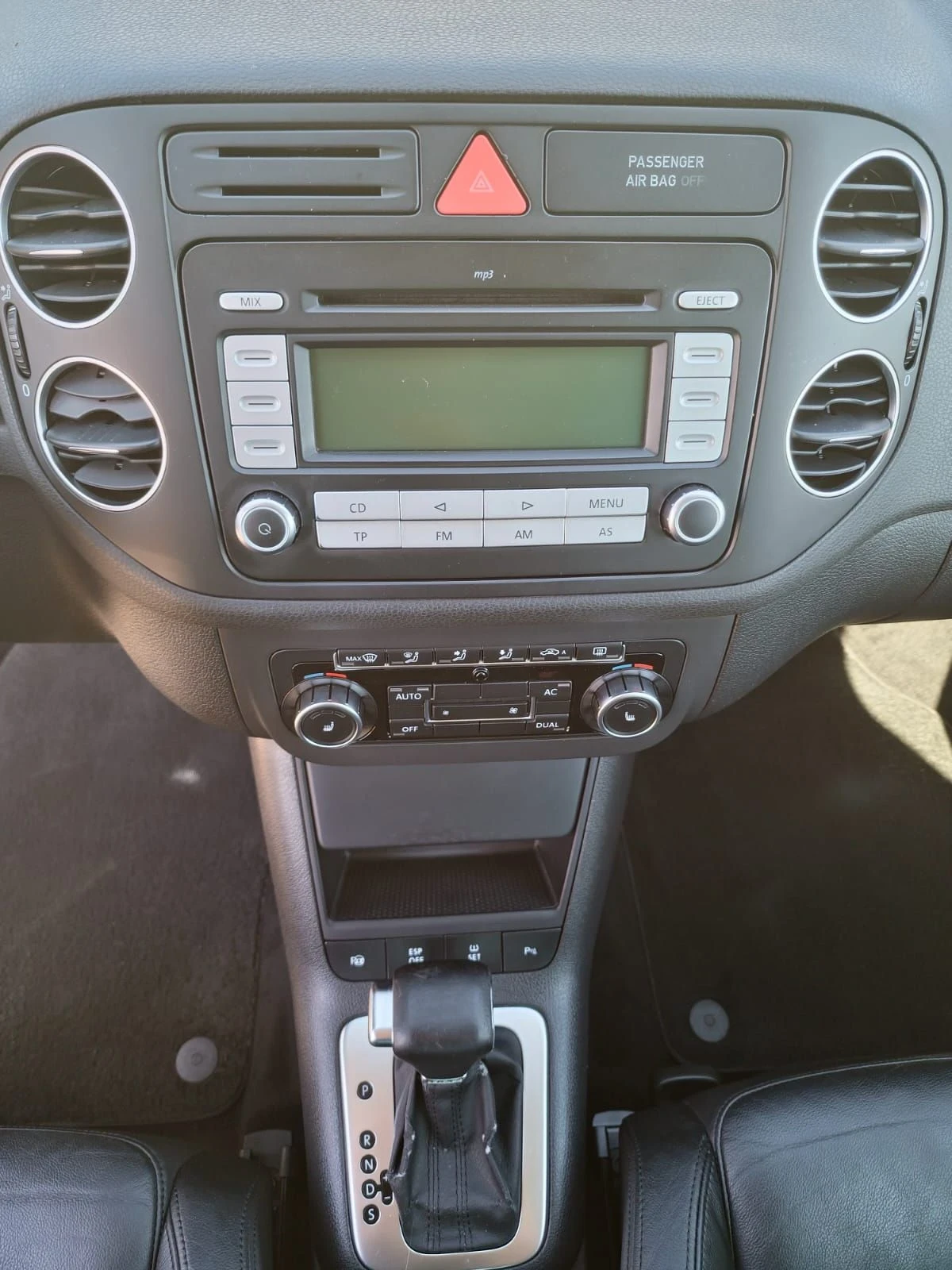 VW Golf Plus 6 2.0tdi 140кс DSG, снимка 8 - Автомобили и джипове - 55692566