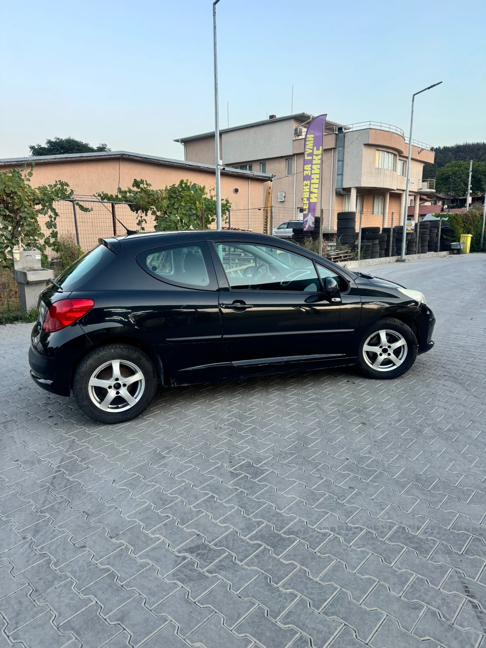 Peugeot 207, снимка 3 - Автомобили и джипове - 55849857