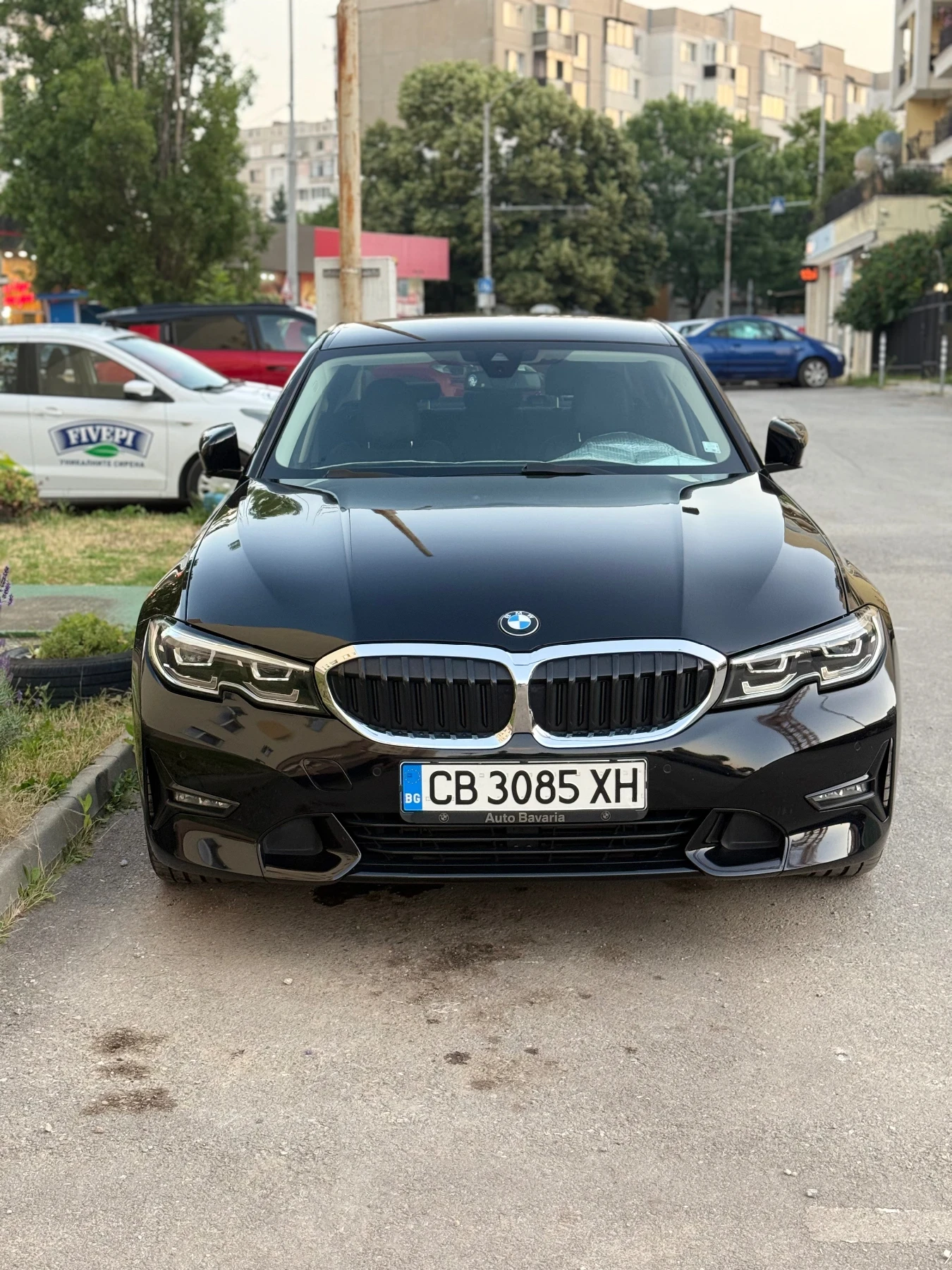 BMW 318 Shadow Line, снимка 2 - Автомобили и джипове - 56091045