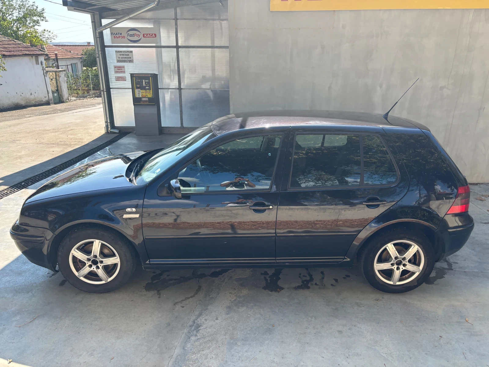 VW Golf 1.9 ARL 150, снимка 8 - Автомобили и джипове - 56153477
