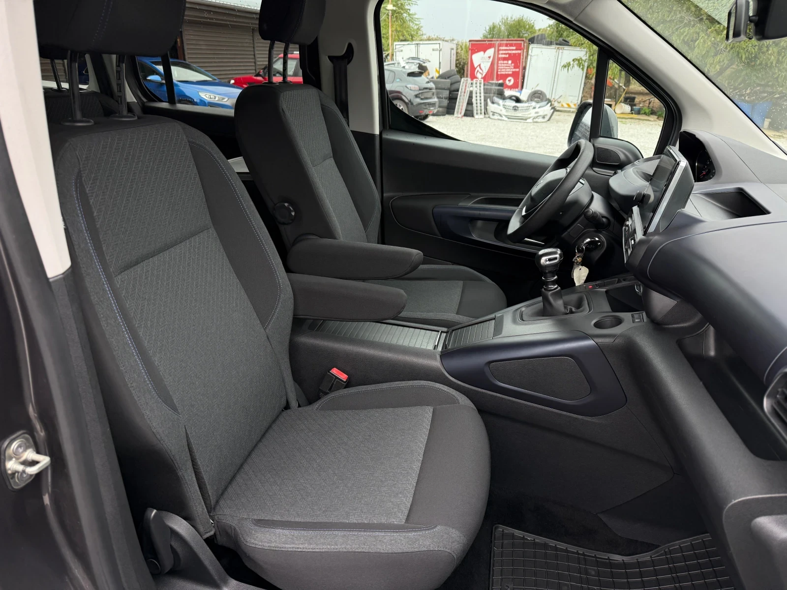 Peugeot Rifter 1.5 HDI 131kc LED NAVI  | Mobile.bg � ����������� 11
