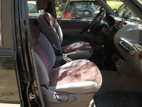 Nissan Terrano 2.4i* 116КС* , снимка 11