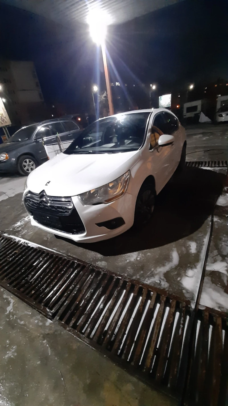 Citroen DS4 1, 6 перла, снимка 13 - Автомобили и джипове - 37664921