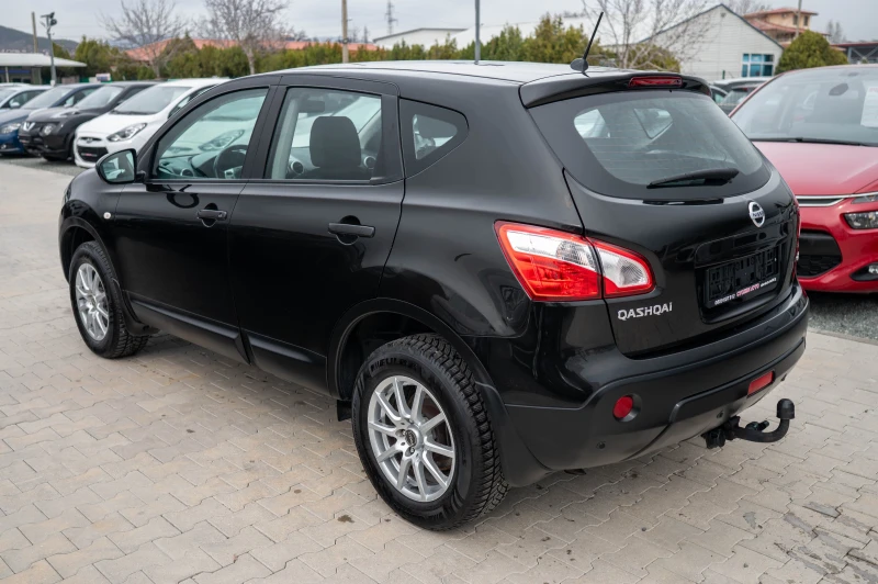 Nissan Qashqai 1.5* 110кс* 2013г, снимка 6 - Автомобили и джипове - 49469297