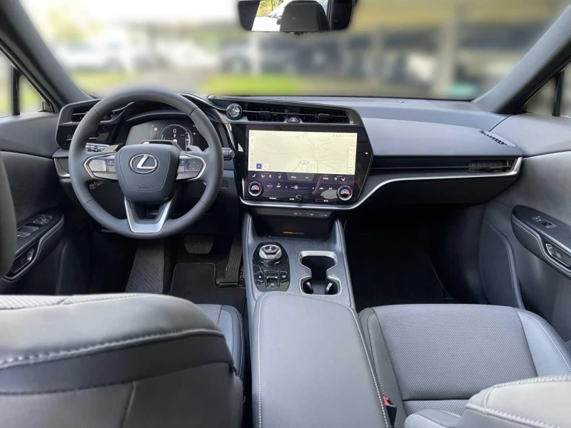Lexus RZ 450e* DESIGN* LAUNCH* 360CAM* PANO* , снимка 9 - Автомобили и джипове - 52990849