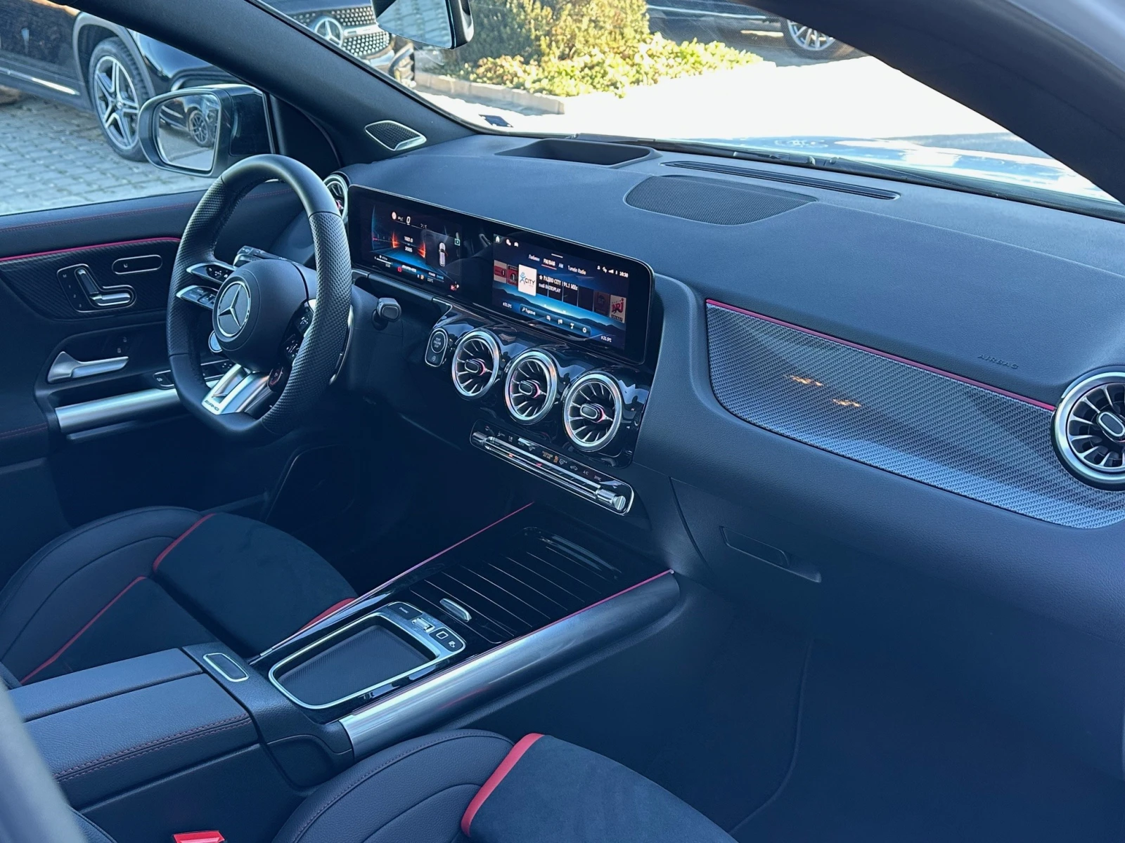 Mercedes-Benz GLA 35 AMG 4MATIC | Mobile.bg   11