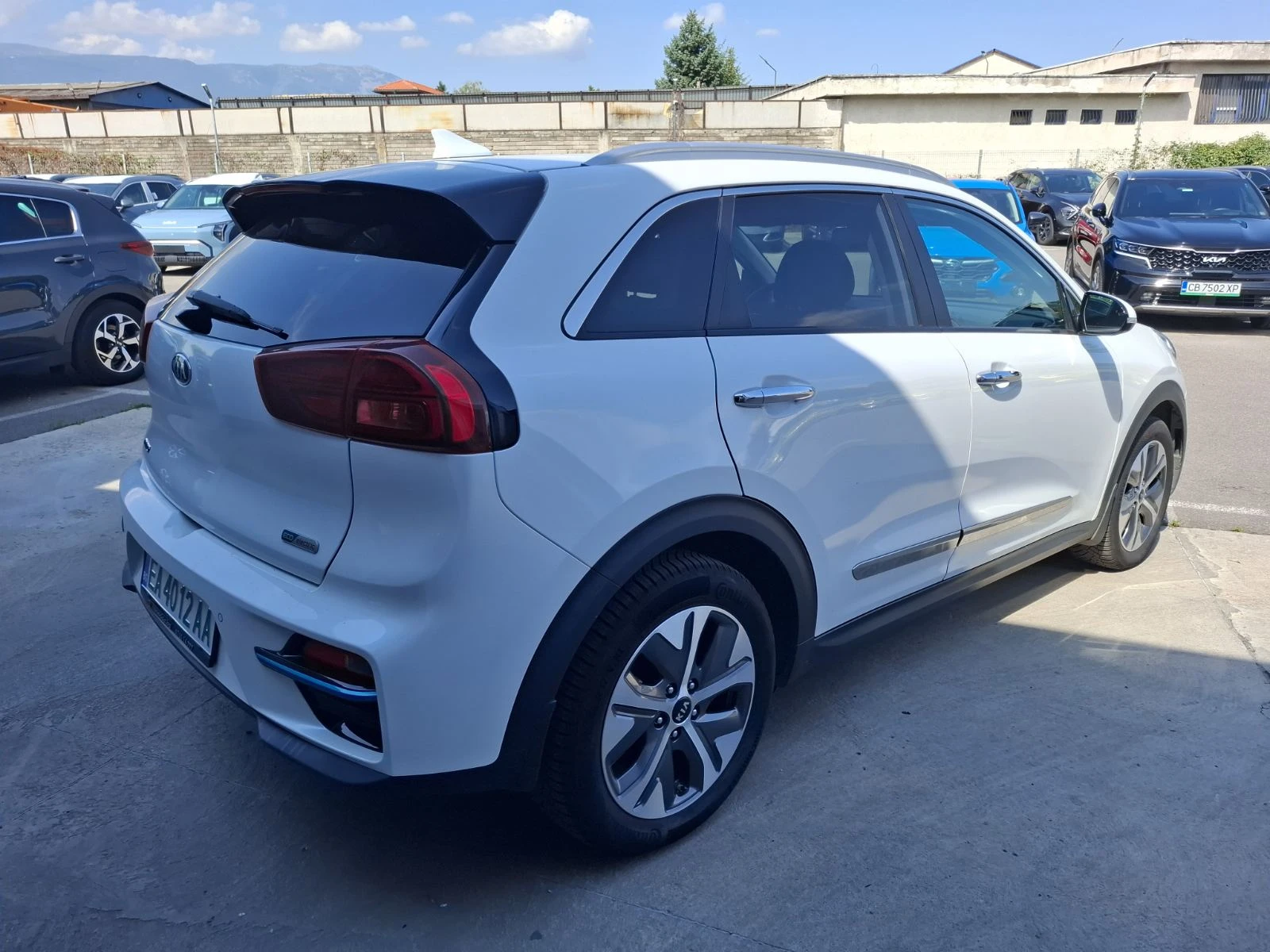 Kia Niro EV 150kw Limited Гаранция - изображение 4