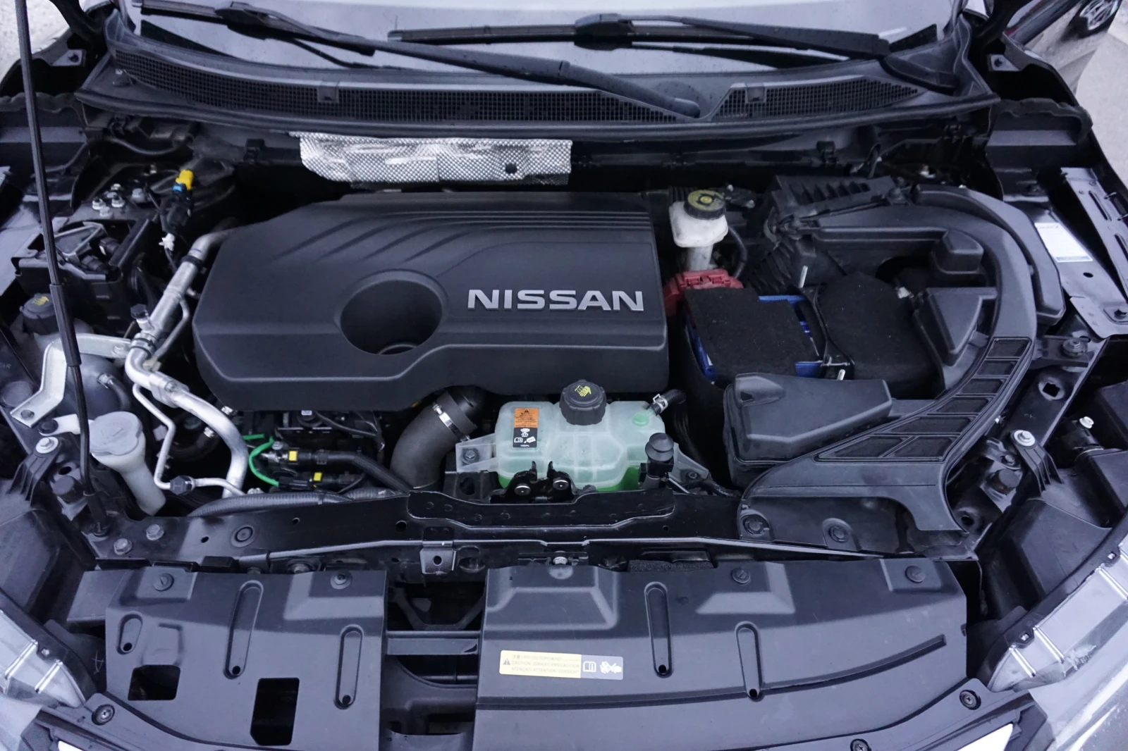 Nissan Qashqai 1.5/360Камера/LED/Ст.Таван/Следене на лентите - изображение 10