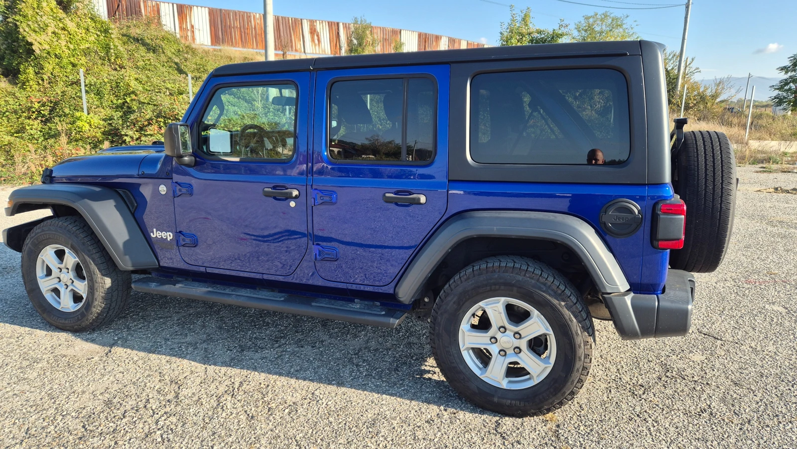 Jeep Wrangler  - изображение 6