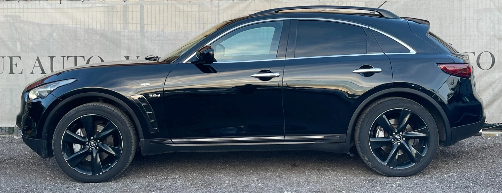 Infiniti QX70 3.0d* Keyless* 360* Memory*  - изображение 4