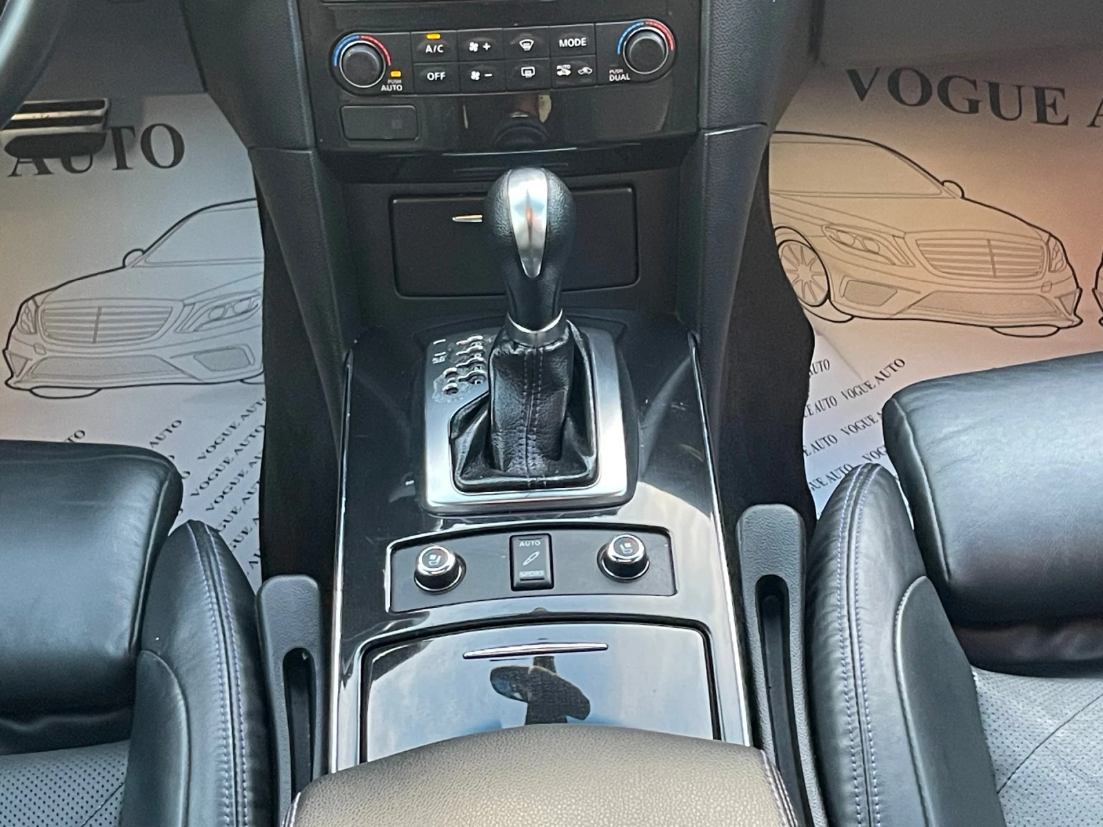 Infiniti QX70 3.0d* Keyless* 360* Memory*  - изображение 9