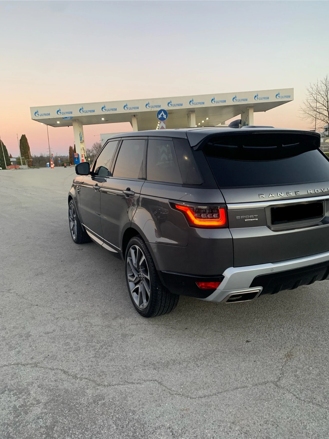 Land Rover Range Rover Sport  - изображение 3