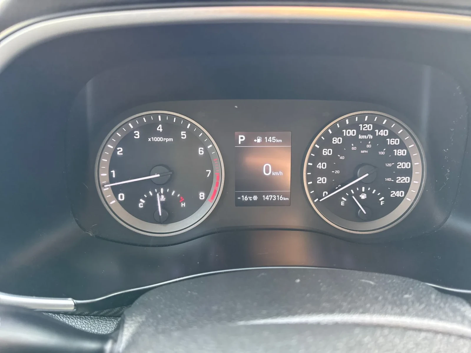 Hyundai Tucson Preferred* CARFAX* ����� �� �����������*  | Mobile.bg � ����������� 12