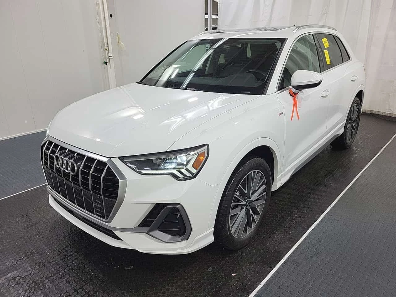 Audi Q3 * Progressiv * ��������� * PANO * �������� | Mobile.bg � ����������� 1