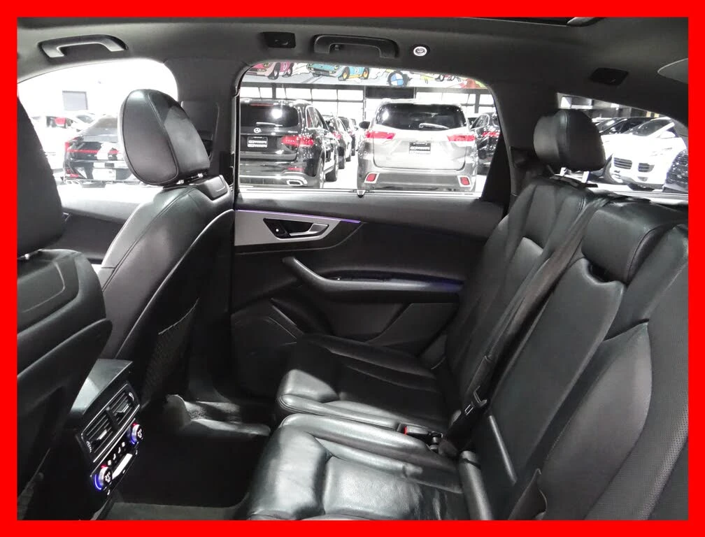 Audi Q7 2019 Audi Q7 55 TFSI quattro Technik, снимка 15 - Автомобили и джипове - 54169380