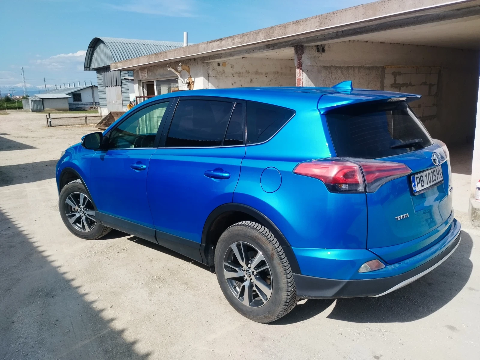 Toyota Rav4 Нормално , снимка 4 - Автомобили и джипове - 54448930