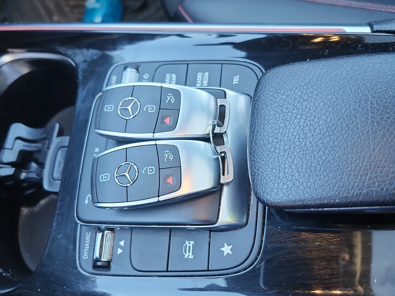 Mercedes-Benz GLB 250 4MATIC SUV, снимка 13 - Автомобили и джипове - 54459668