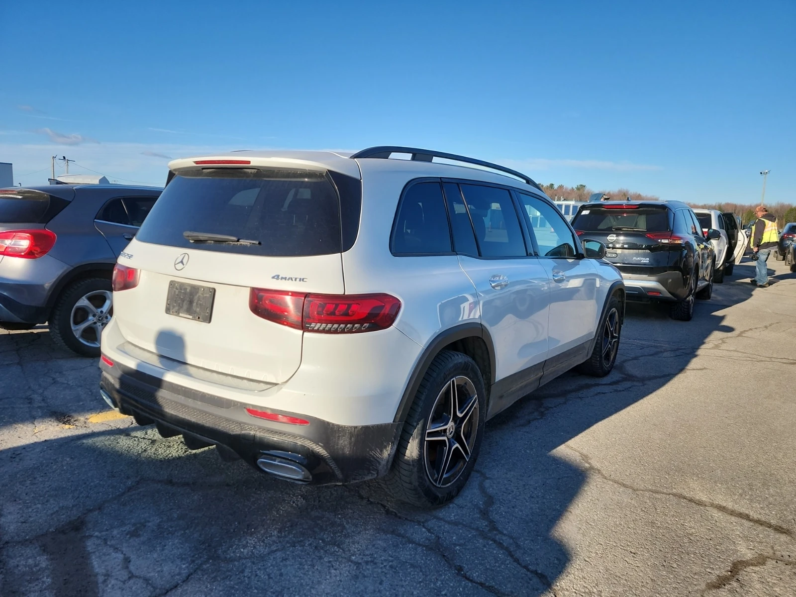 Mercedes-Benz GLB 250 4MATIC SUV, снимка 5 - Автомобили и джипове - 54459668