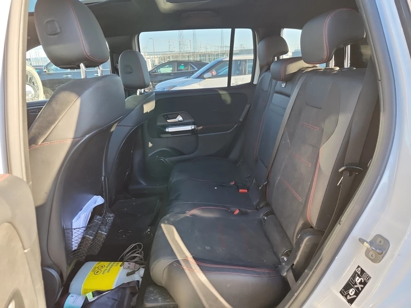Mercedes-Benz GLB 250 4MATIC SUV, снимка 16 - Автомобили и джипове - 54459668