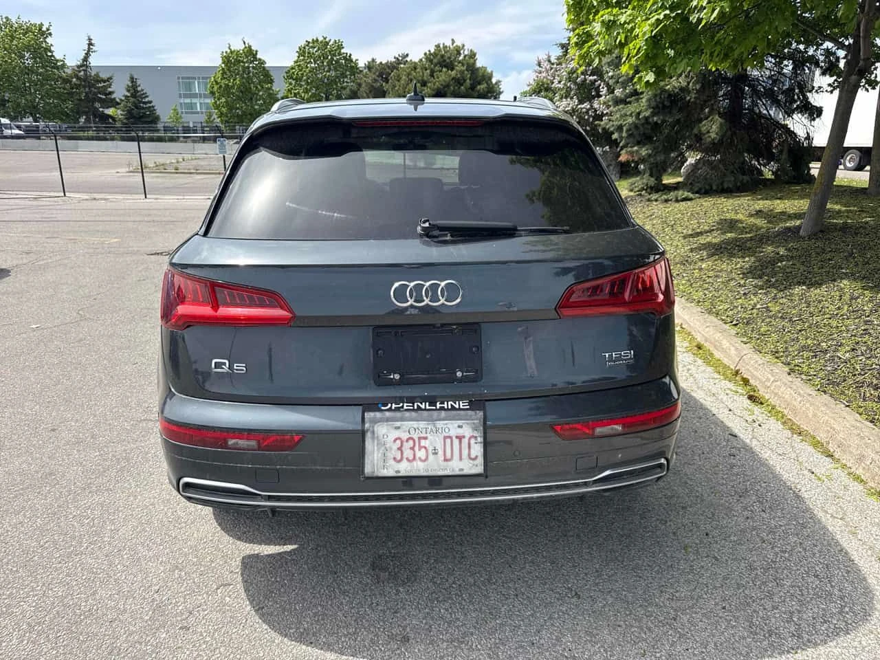 Audi Q5 * PROGRESSIV * ПАНО * ПОДГРЕВИ * KEYLESS * CARFAX, снимка 4 - Автомобили и джипове - 54647764