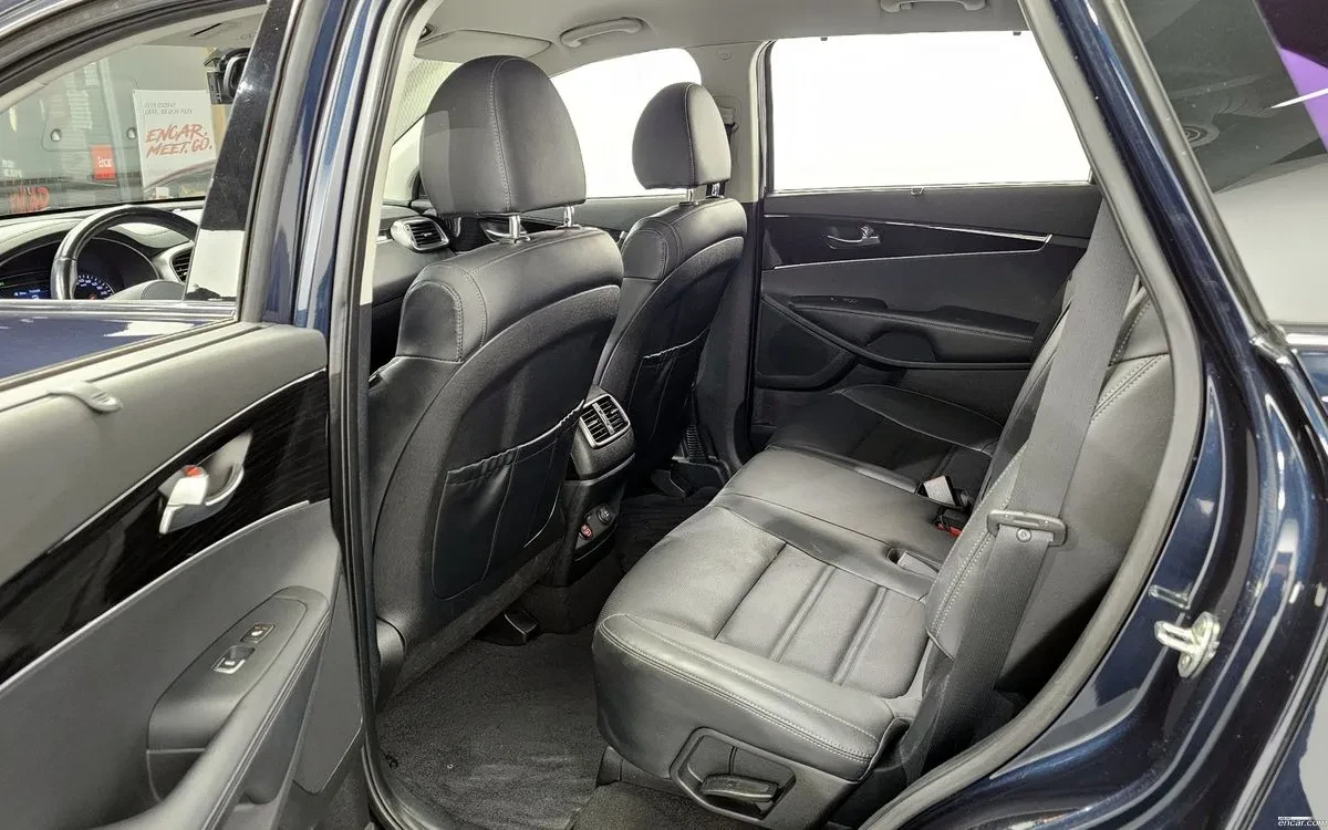 Kia Sorento PRESTIGE! НАЙ-ВИСОКО ОБОРУДВАНЕ !ОБДУХВАНЕ, снимка 10 - Автомобили и джипове - 54965318
