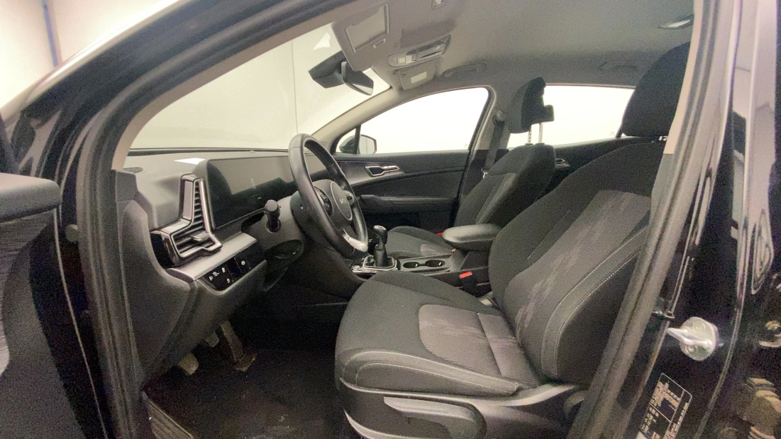 Kia Sportage 1.6 T-GDI, снимка 7 - Автомобили и джипове - 55536764
