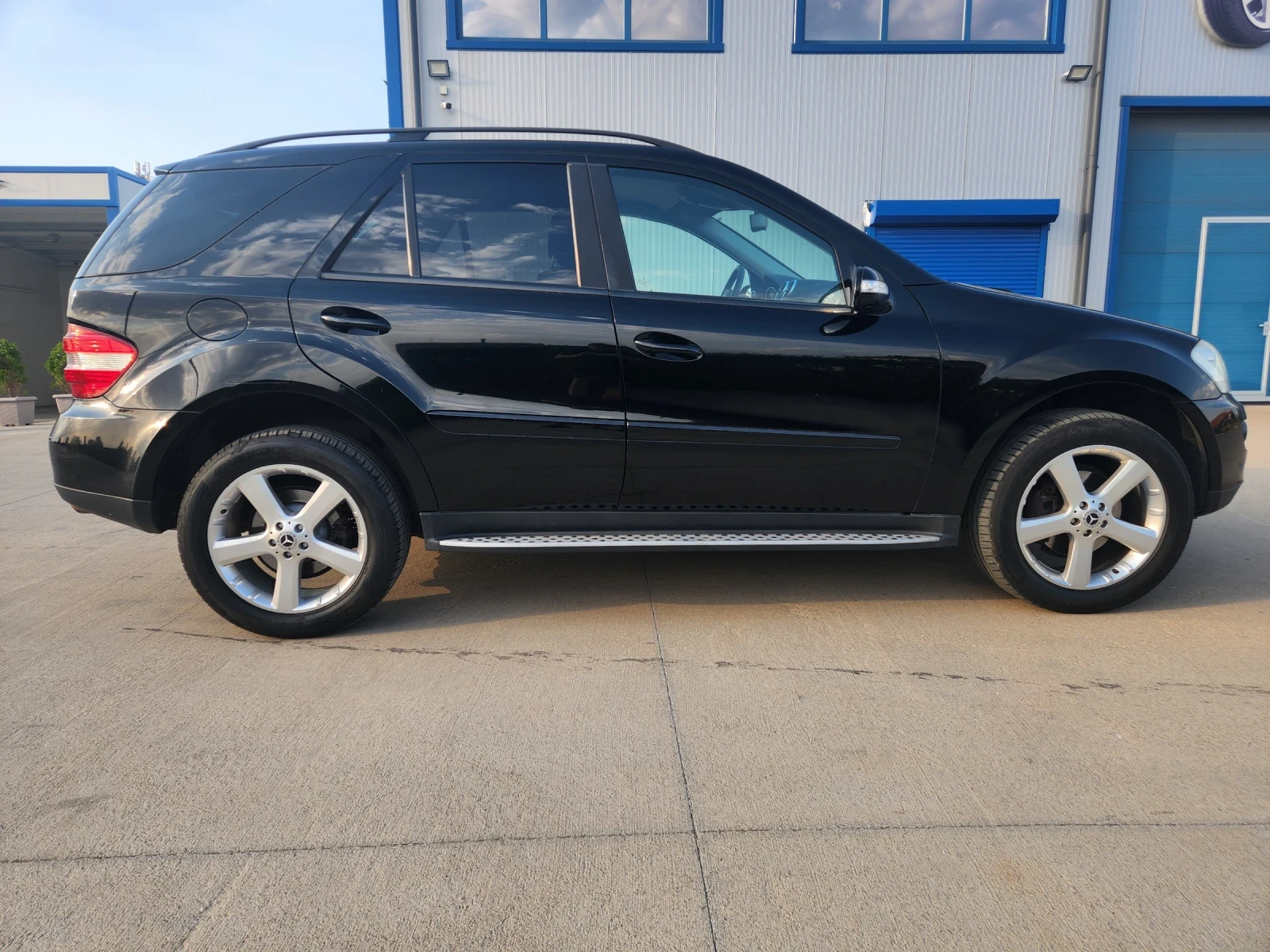 Mercedes-Benz ML 320 CDI GERMANY TOP ZUSTAND КАМЕРА КОЖА , снимка 5 - Автомобили и джипове - 55890438
