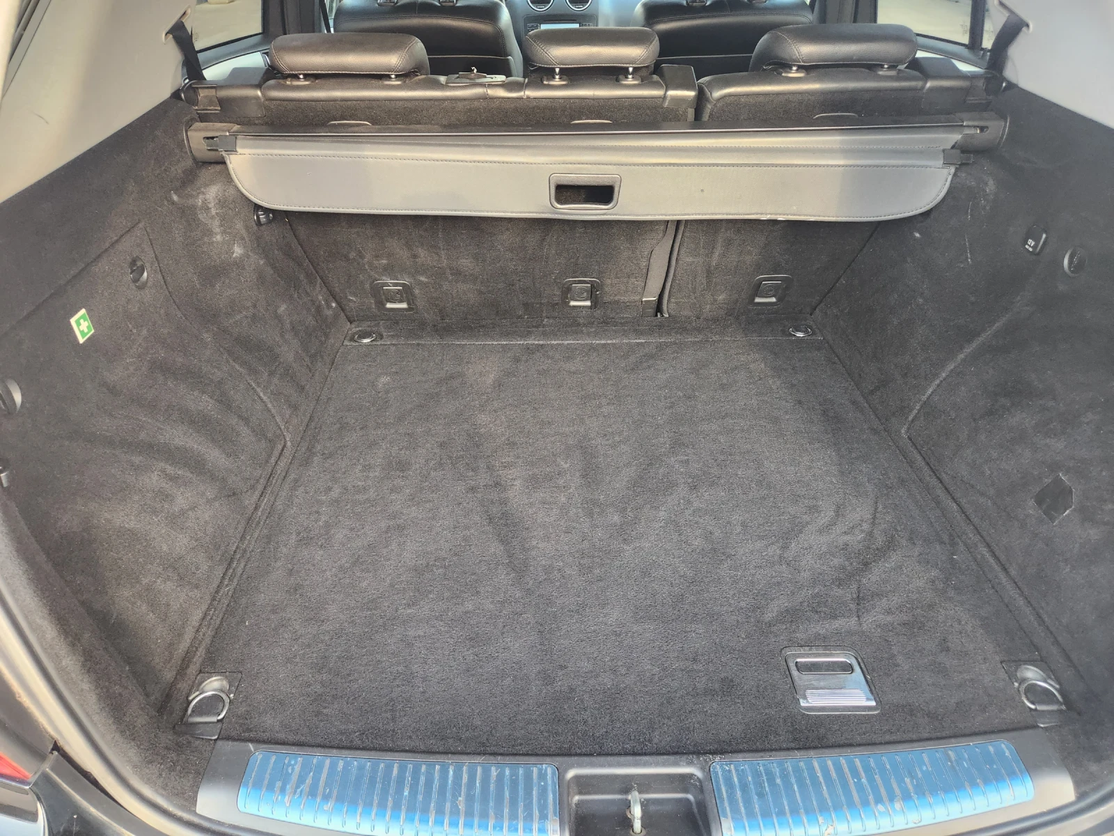 Mercedes-Benz ML 320 CDI GERMANY TOP ZUSTAND КАМЕРА КОЖА , снимка 15 - Автомобили и джипове - 55890438