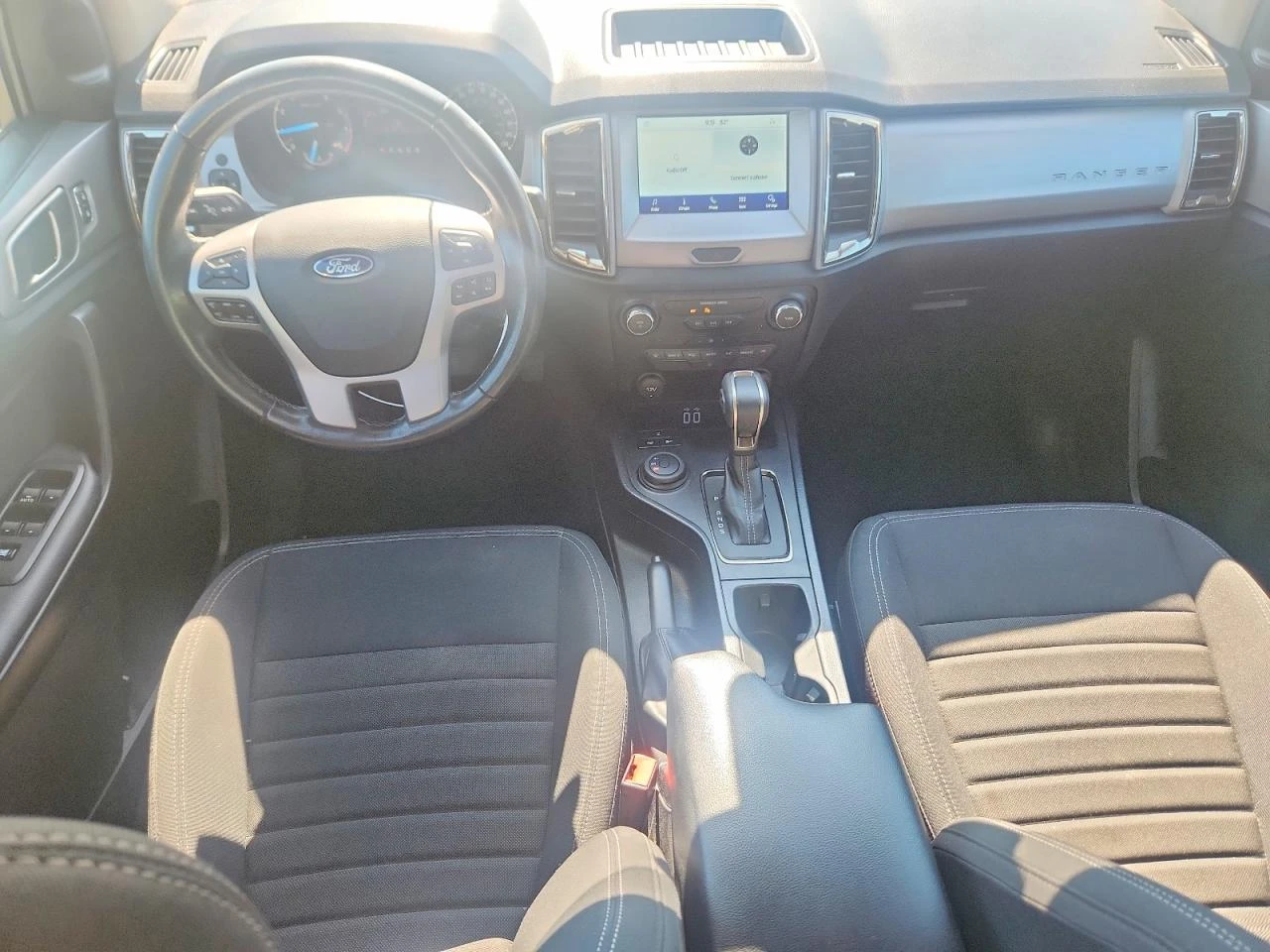 Ford Ranger 2.3l Xl, снимка 8 - Автомобили и джипове - 56076346