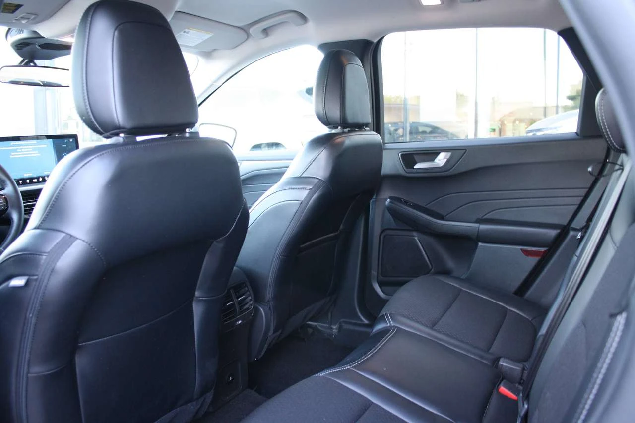 Ford Escape PHEV / Heated Seats / CarPlay / Power Liftgate | Mobile.bg � ����������� 7