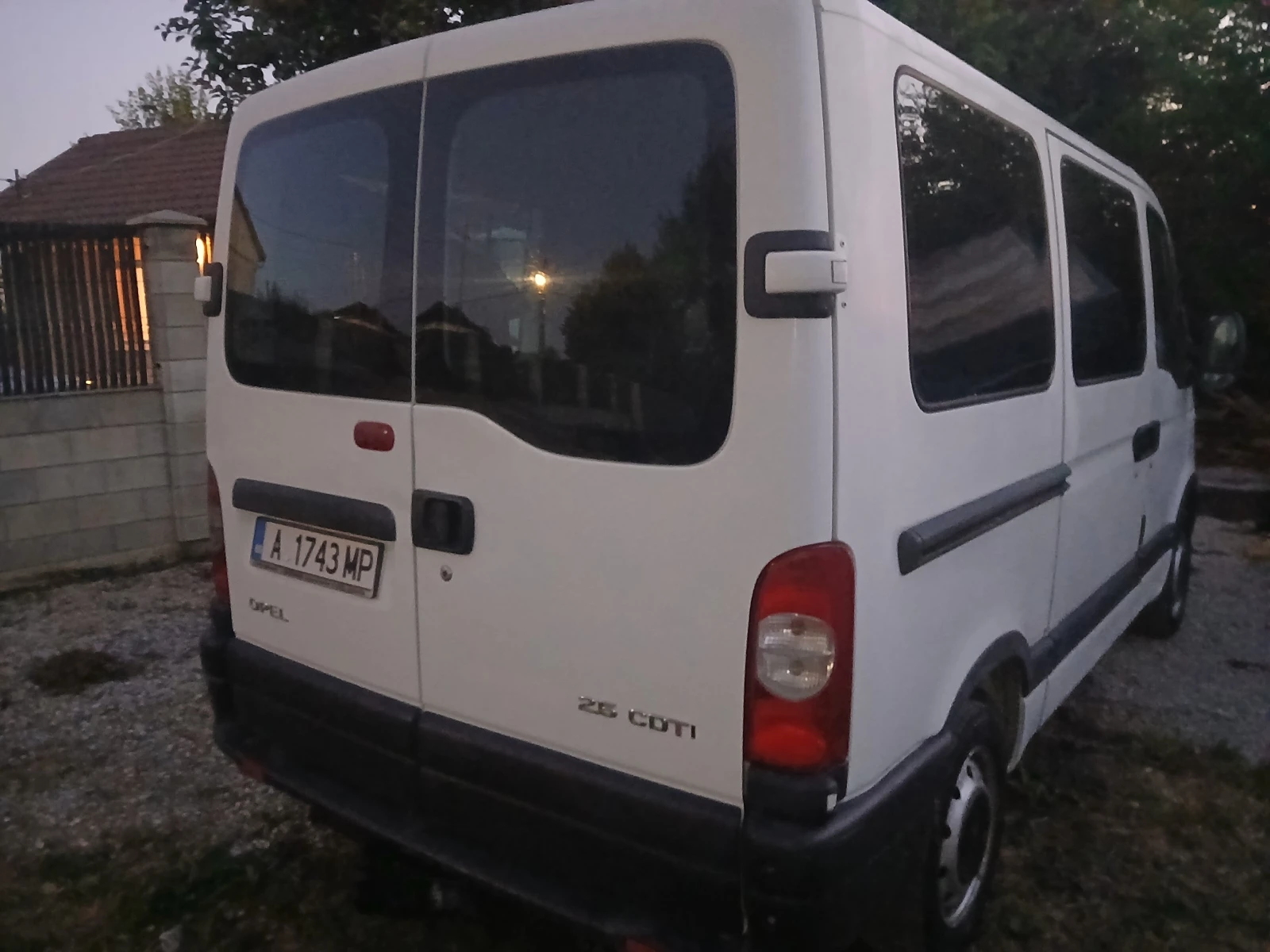 Opel Movano 2.5CDTI-klimatik, снимка 3 - Бусове и автобуси - 55957197
