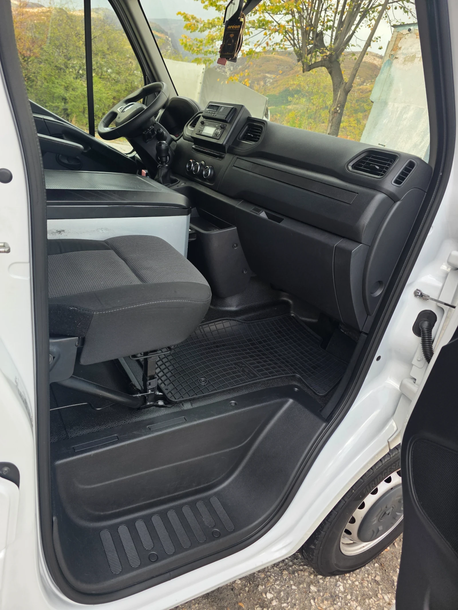 Renault Master 2.3 163, снимка 9 - Бусове и автобуси - 56709199