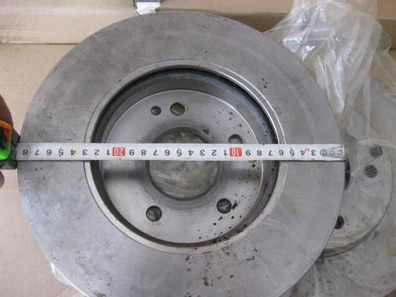 Спирачен диск преден вентилиран за Мерцедес С-200 Компресор 1998-фейслифт, снимка 3 - Части - 45429697