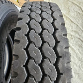 Гуми, снимка 4