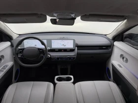 Hyundai Ioniq 5 LONG RANGE/ПОДГРЕВИ/АМБИЕНТНО/МУЗИКА/БАРТЕР/ЛИЗИНГ, снимка 9