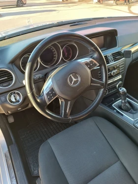 Mercedes-Benz C 220 W204, снимка 9