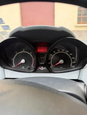 Ford Fiesta Ван, снимка 4