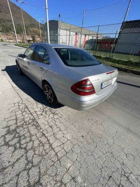 Mercedes-Benz E 220, снимка 2