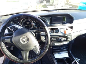 Mercedes-Benz E 220 2.2, снимка 3
