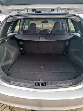 Hyundai I30 1.6 CRDI АВТОМАТИК | ВСИЧКИ ЕКСТРИ | ПОДГРЕВ | LED, снимка 14