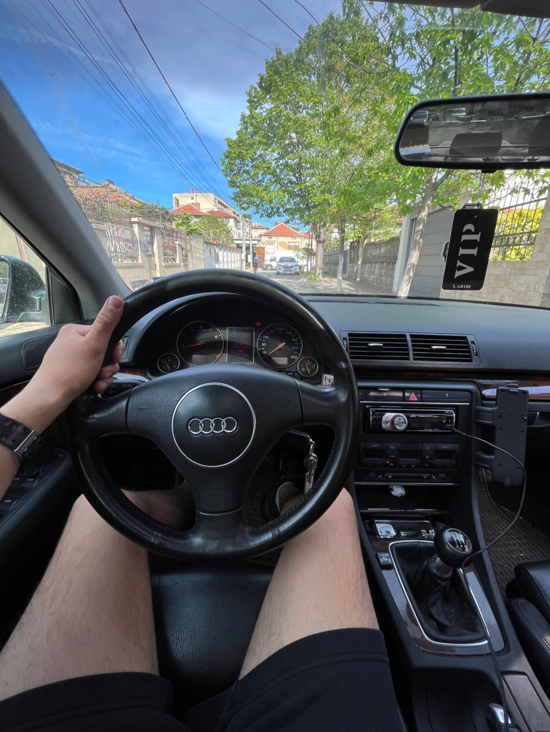 Audi A4, снимка 4 - Автомобили и джипове - 44652471