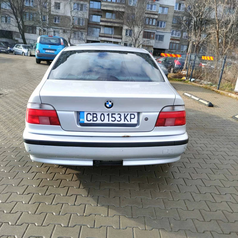 BMW 523, снимка 7 - Автомобили и джипове - 48626751