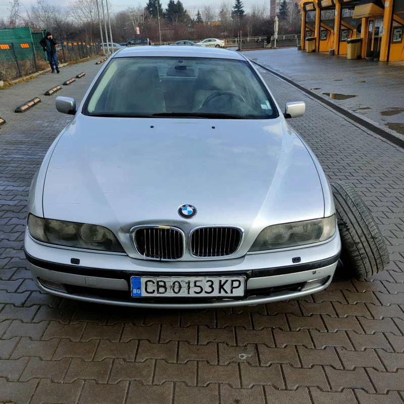 BMW 523, снимка 3 - Автомобили и джипове - 48626751