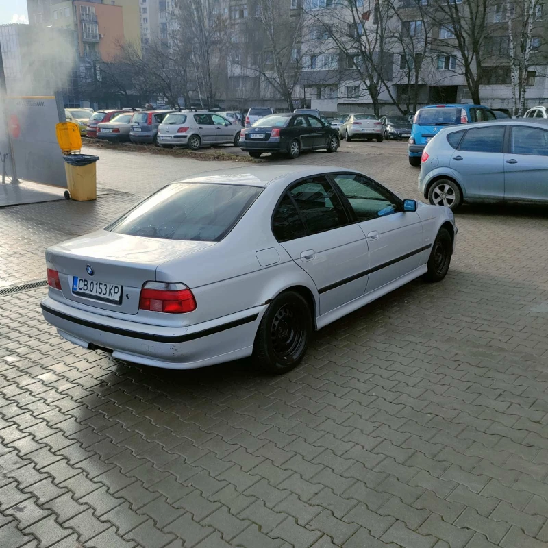 BMW 523, снимка 6 - Автомобили и джипове - 48626751