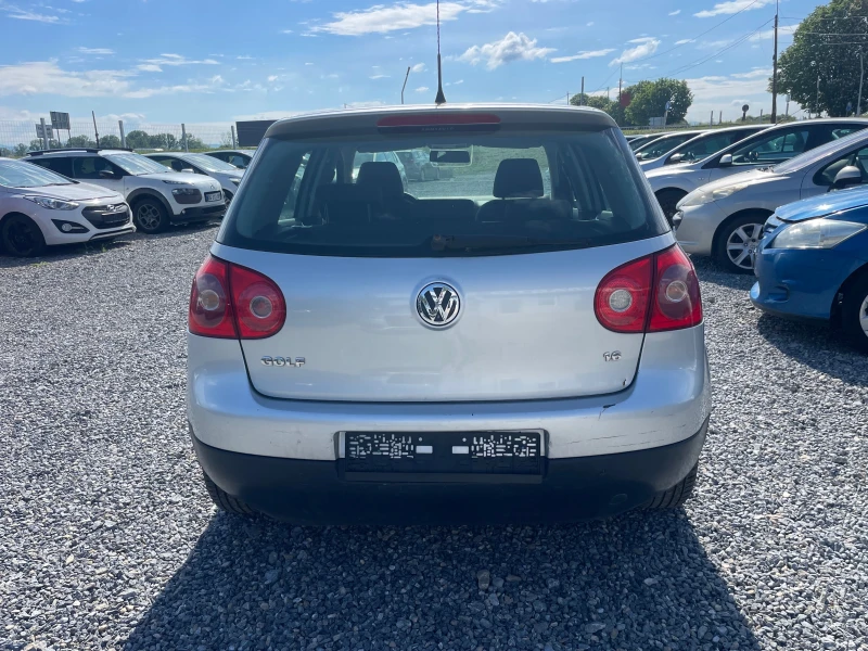 VW Golf 1.6 I evro4, снимка 4 - Автомобили и джипове - 50234057