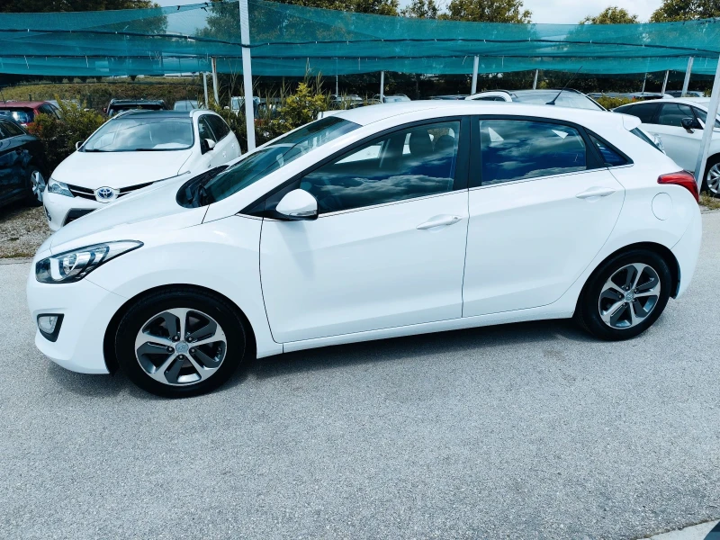 Hyundai I30 1.6 Швейцария 136 к.с., снимка 9 - Автомобили и джипове - 50721010