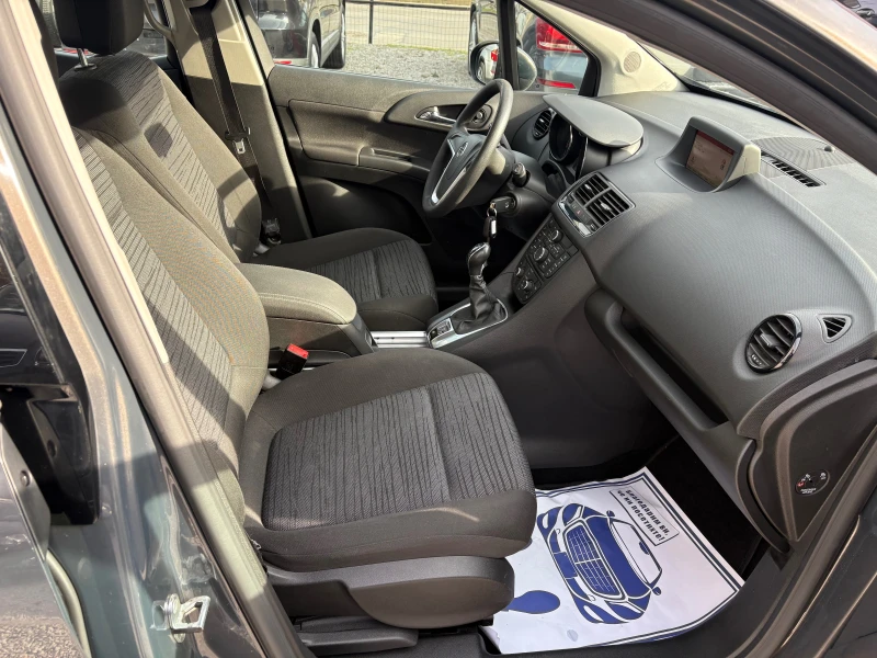 Opel Meriva 1.4 фабрична газ, снимка 14 - Автомобили и джипове - 51193502